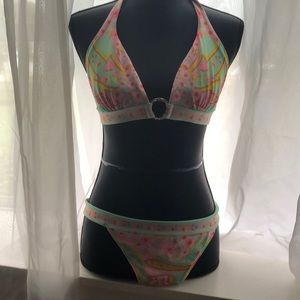 Lightly worn Victoria secret bathing suit .